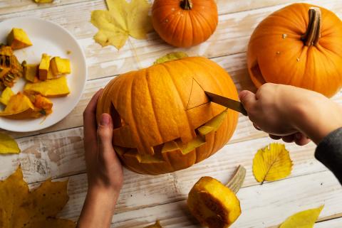 Jack-O-Lantern centerpiece