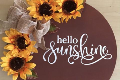 Hello Sunshine Sign